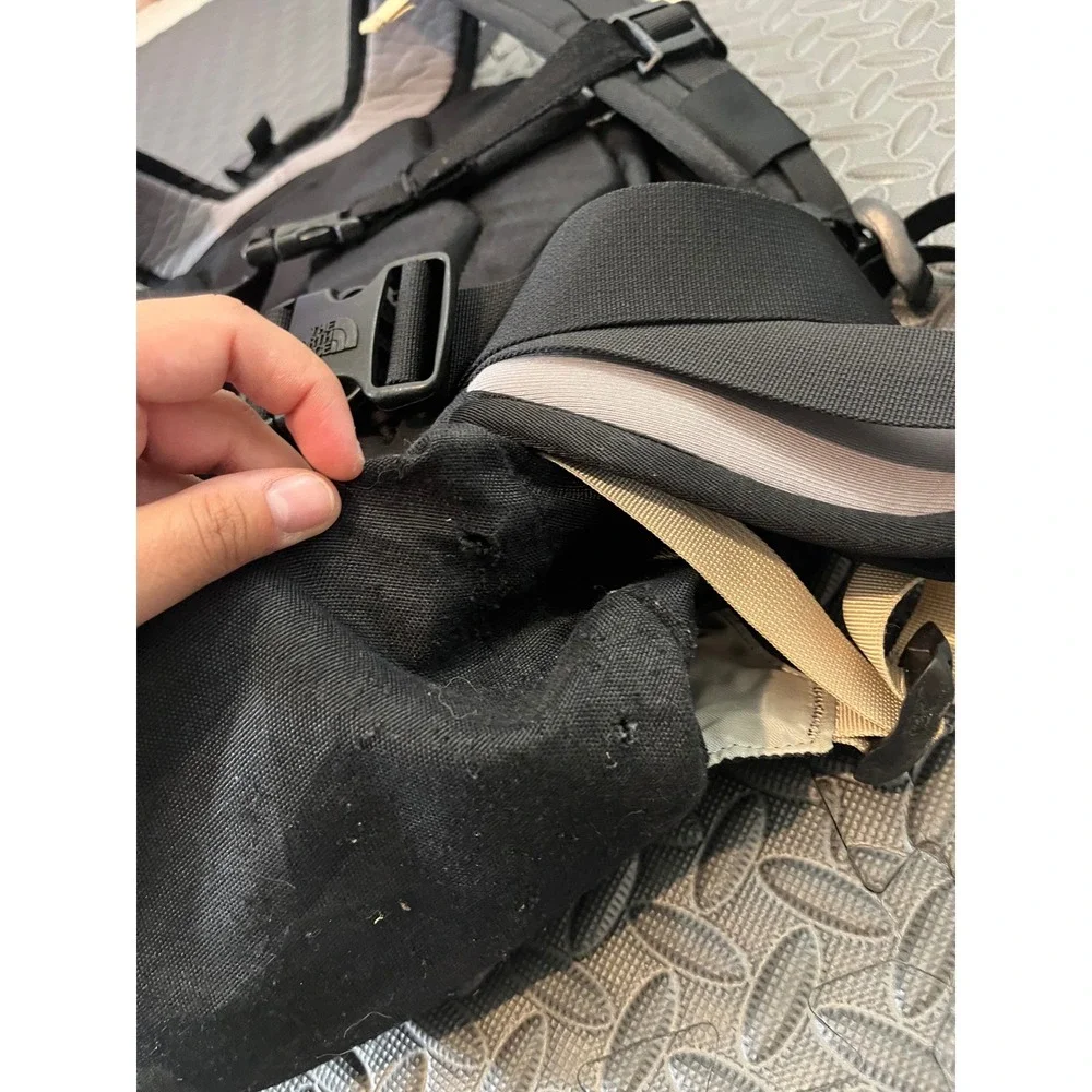 Vintage The North Face Backpack Unisex OS Black Hiking‎ Outdoor Daypack Bag